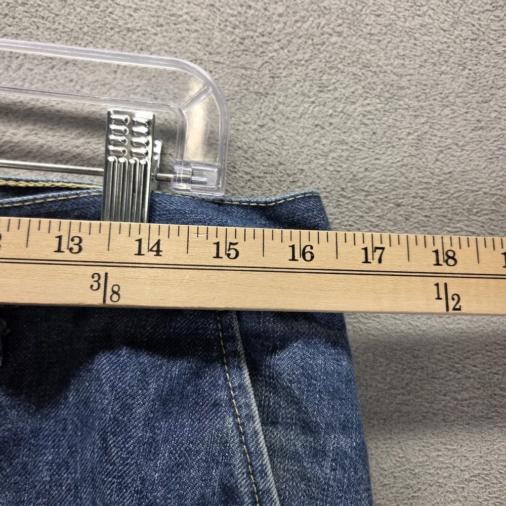Levis 12668 important
